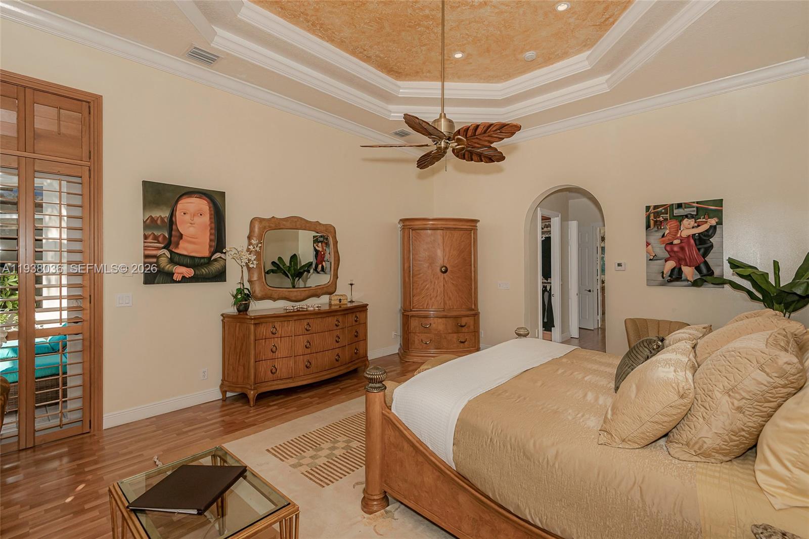 HOLLYWOOD LAKES COUNTRY C - Residential