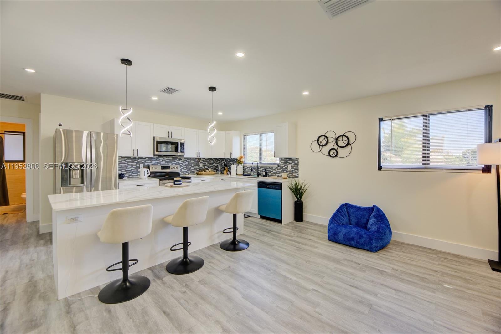 HENRY FORD SUB NO 2 - Residential Income