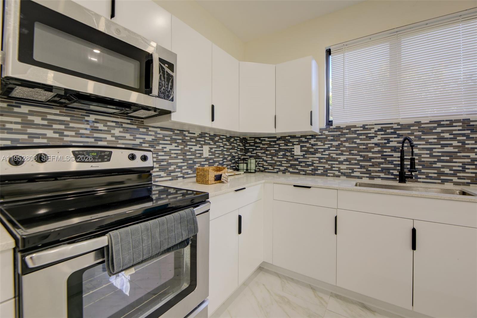 HENRY FORD SUB NO 2 - Residential Income