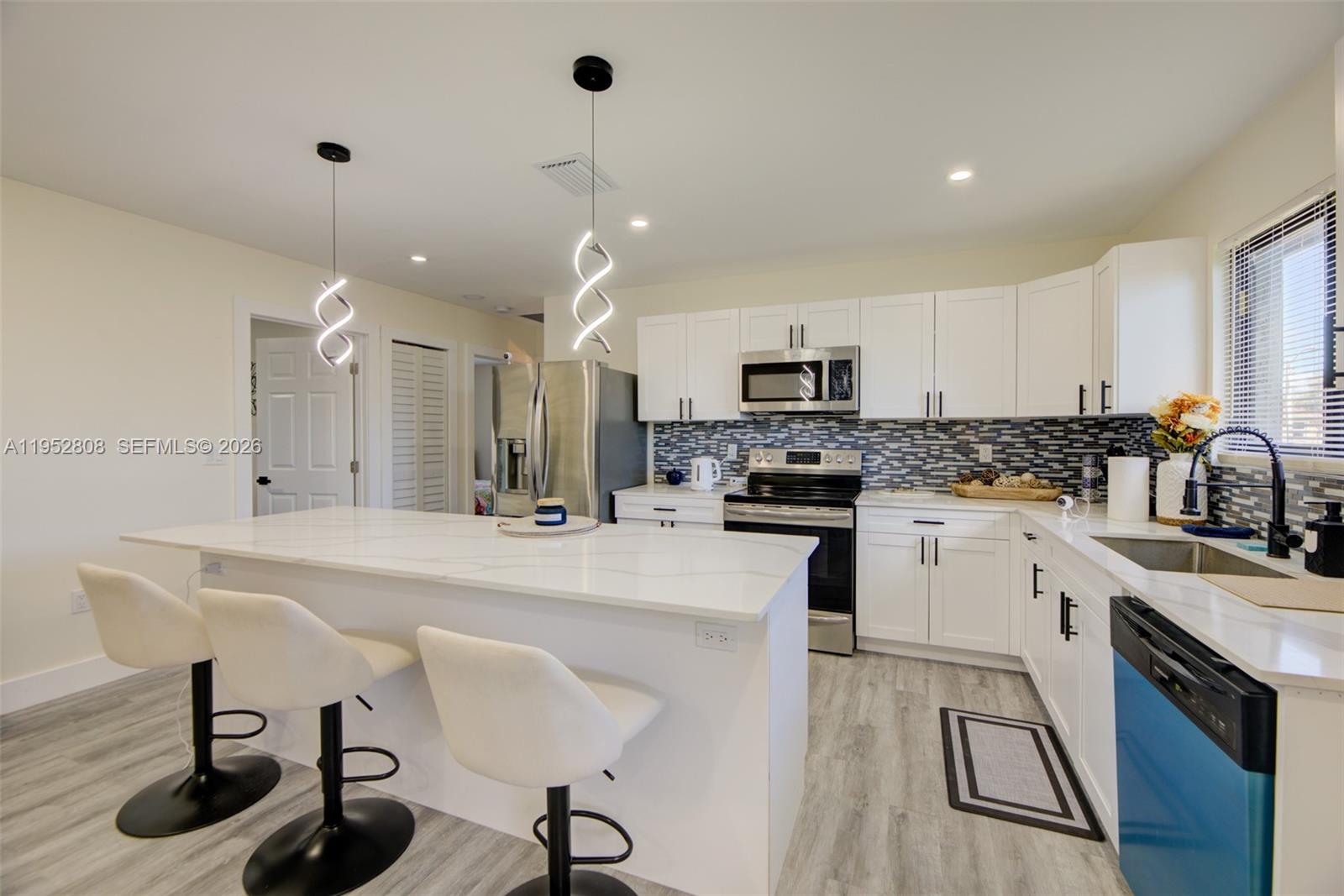 HENRY FORD SUB NO 2 - Residential Income