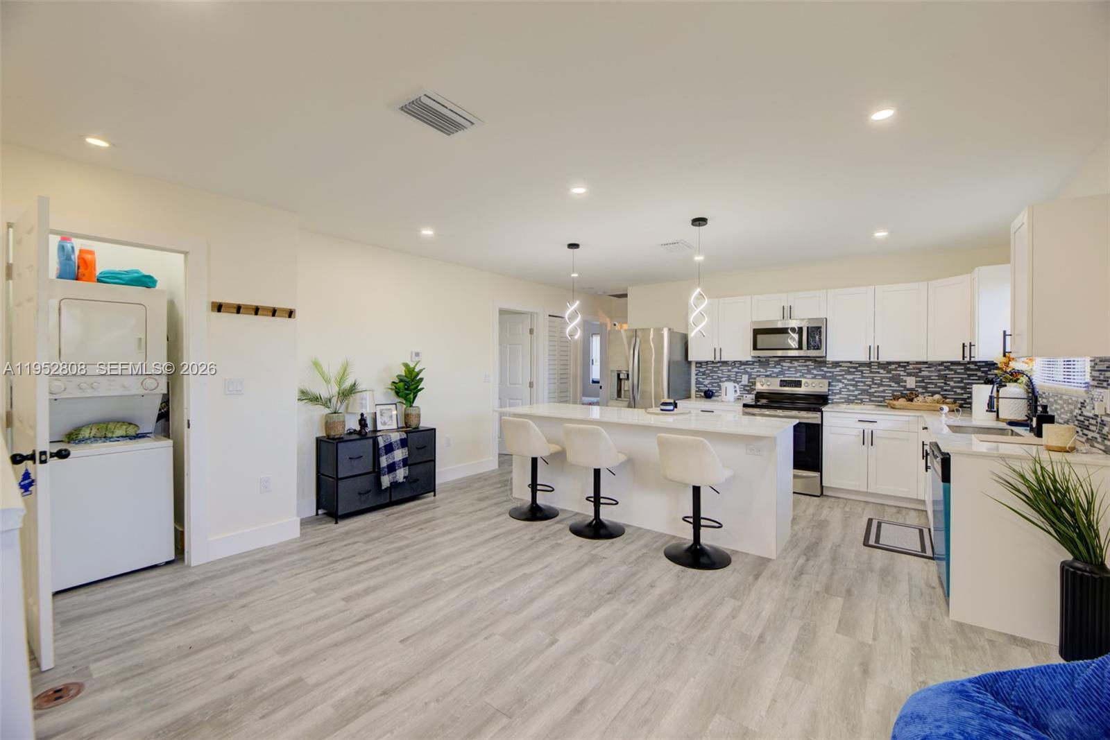 HENRY FORD SUB NO 2 - Residential Income