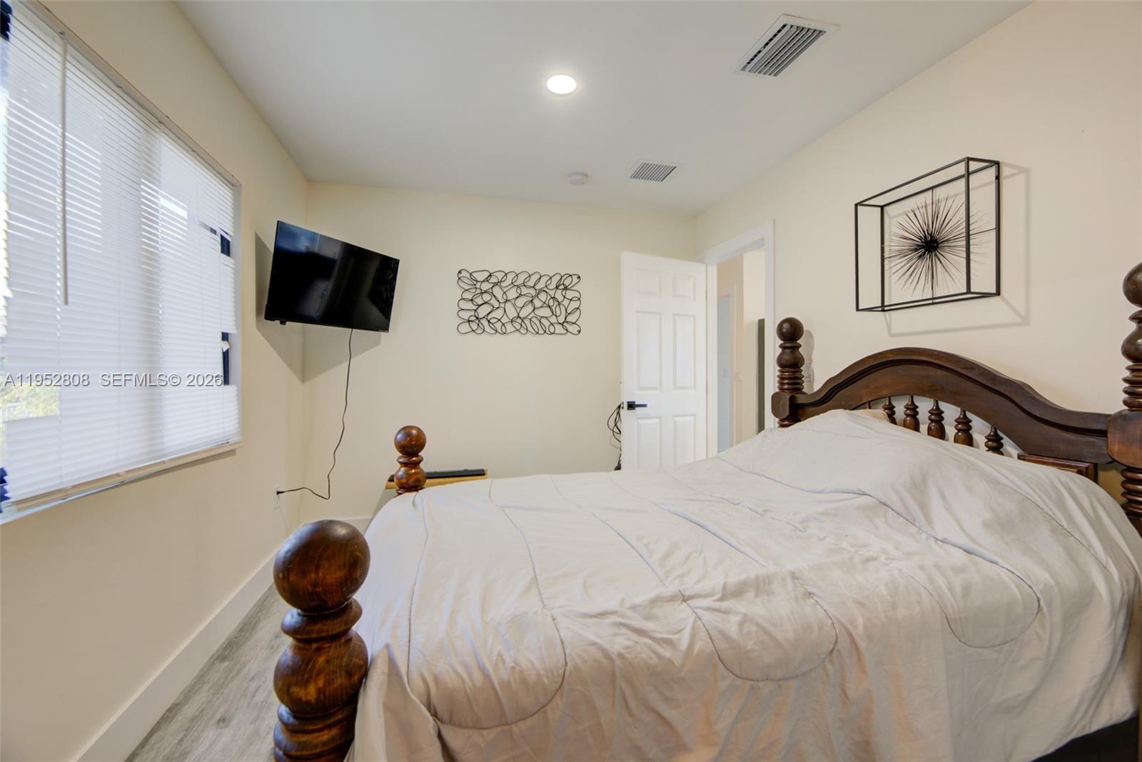 HENRY FORD SUB NO 2 - Residential Income