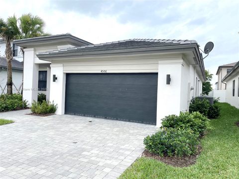 Photo of 4506 SW 174th Ave, Miramar, FL 33029 (MLS # A11781124)