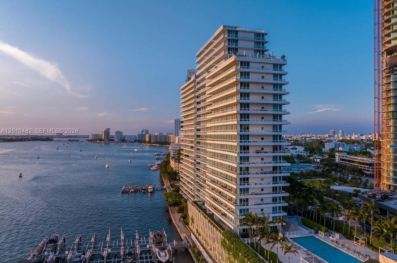 THE BENTLEY BAY CONDO - Residential