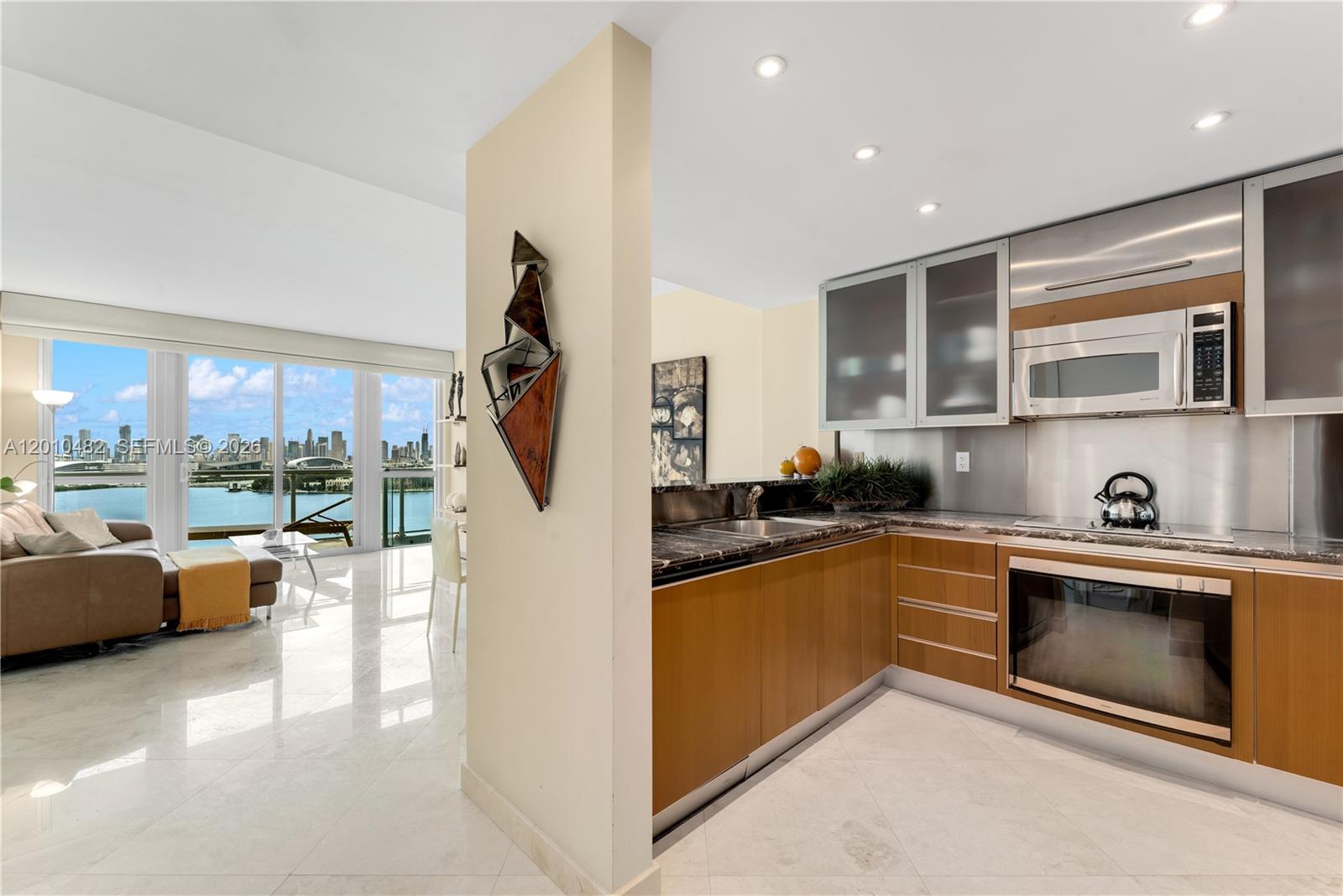 THE BENTLEY BAY CONDO - Residential