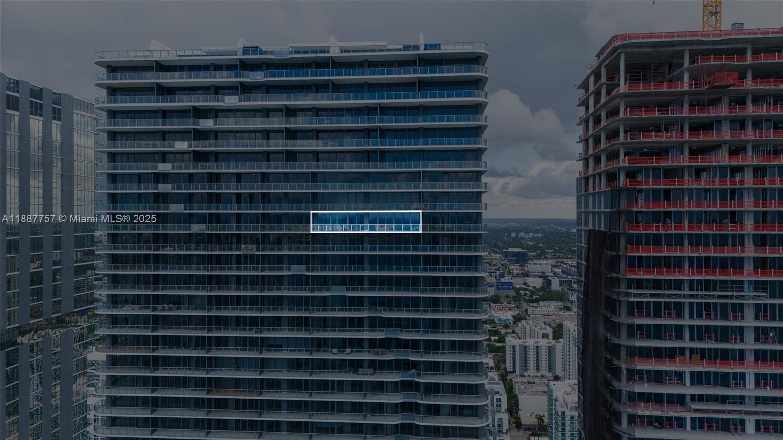 Aria Reserve South Tower - Residential Lease