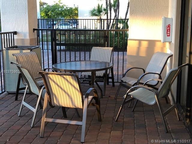 VENETIAN PARC - Residential Lease