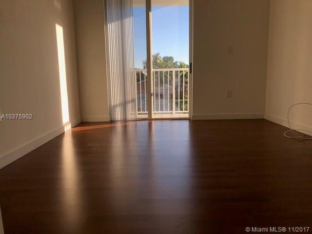 VENETIAN PARC - Residential Lease