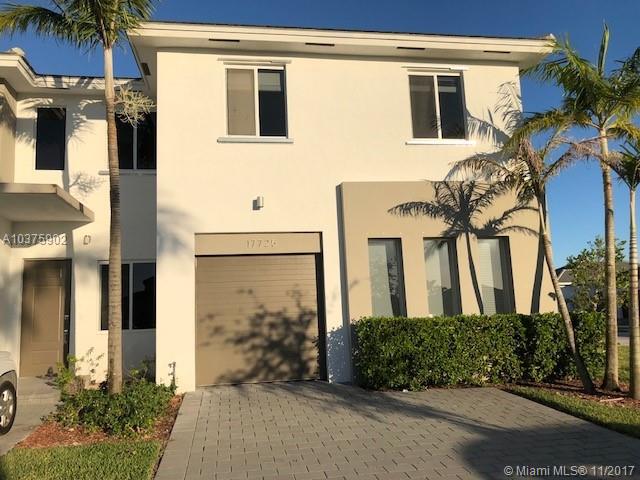 VENETIAN PARC - Residential Lease