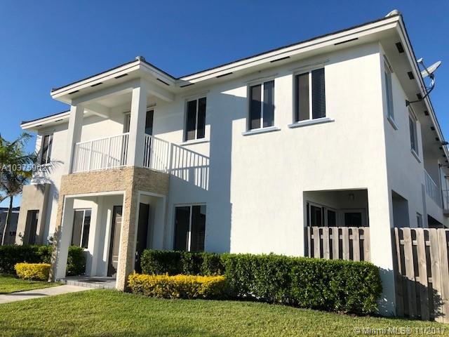 VENETIAN PARC - Residential Lease