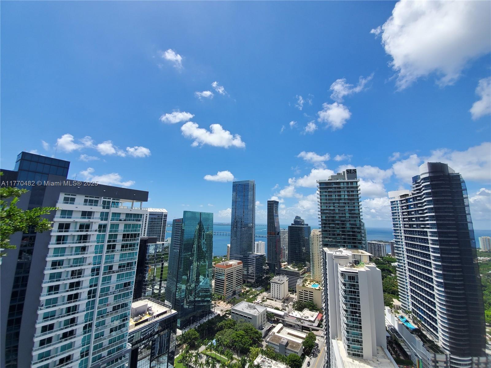 1100 MILLECENTO RESIDENCE - Residential Lease