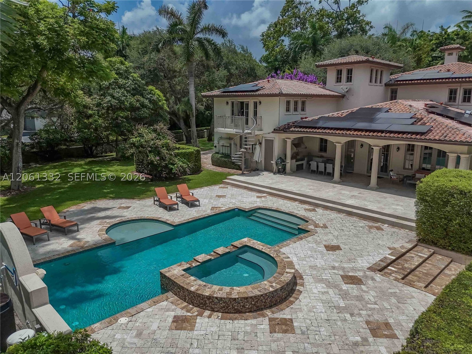 9501 Kerwood Ct