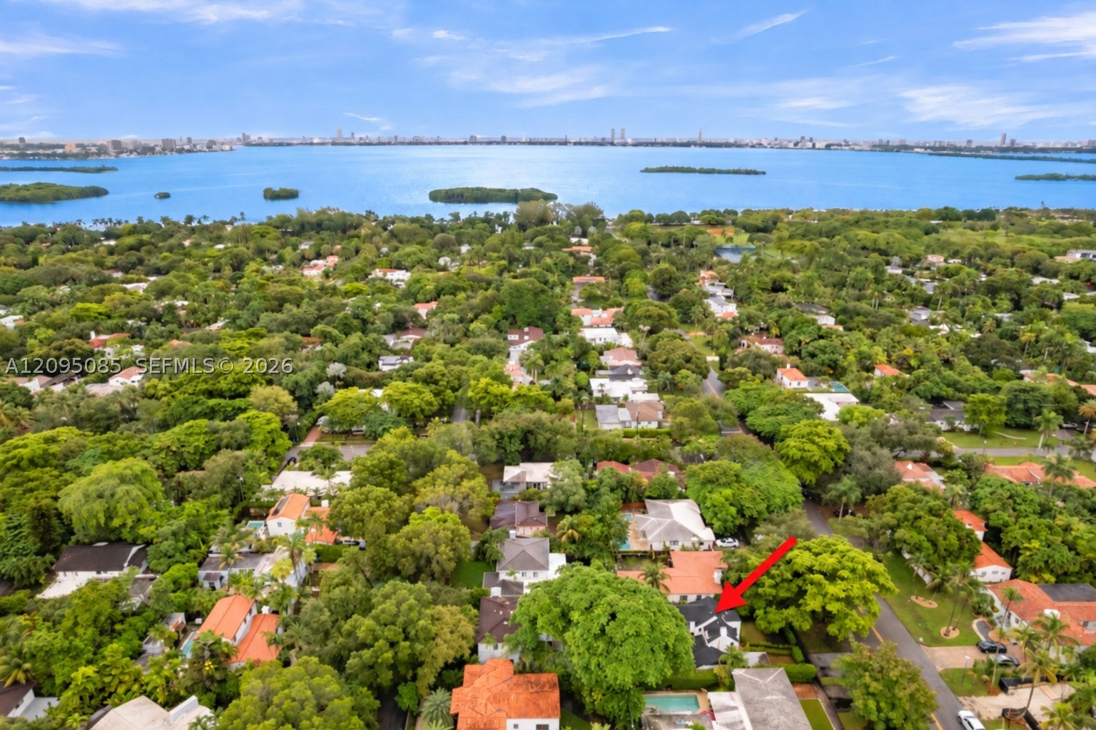 467 NE 55th Ter, Miami, FL, 33137/$2,895,000 3 467 NE 55th Ter