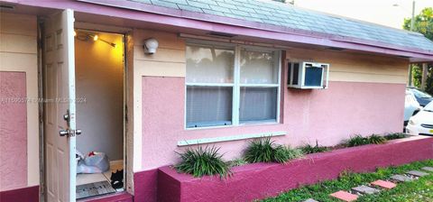 Duplex in Dania Beach FL 715 6th St St 5.jpg