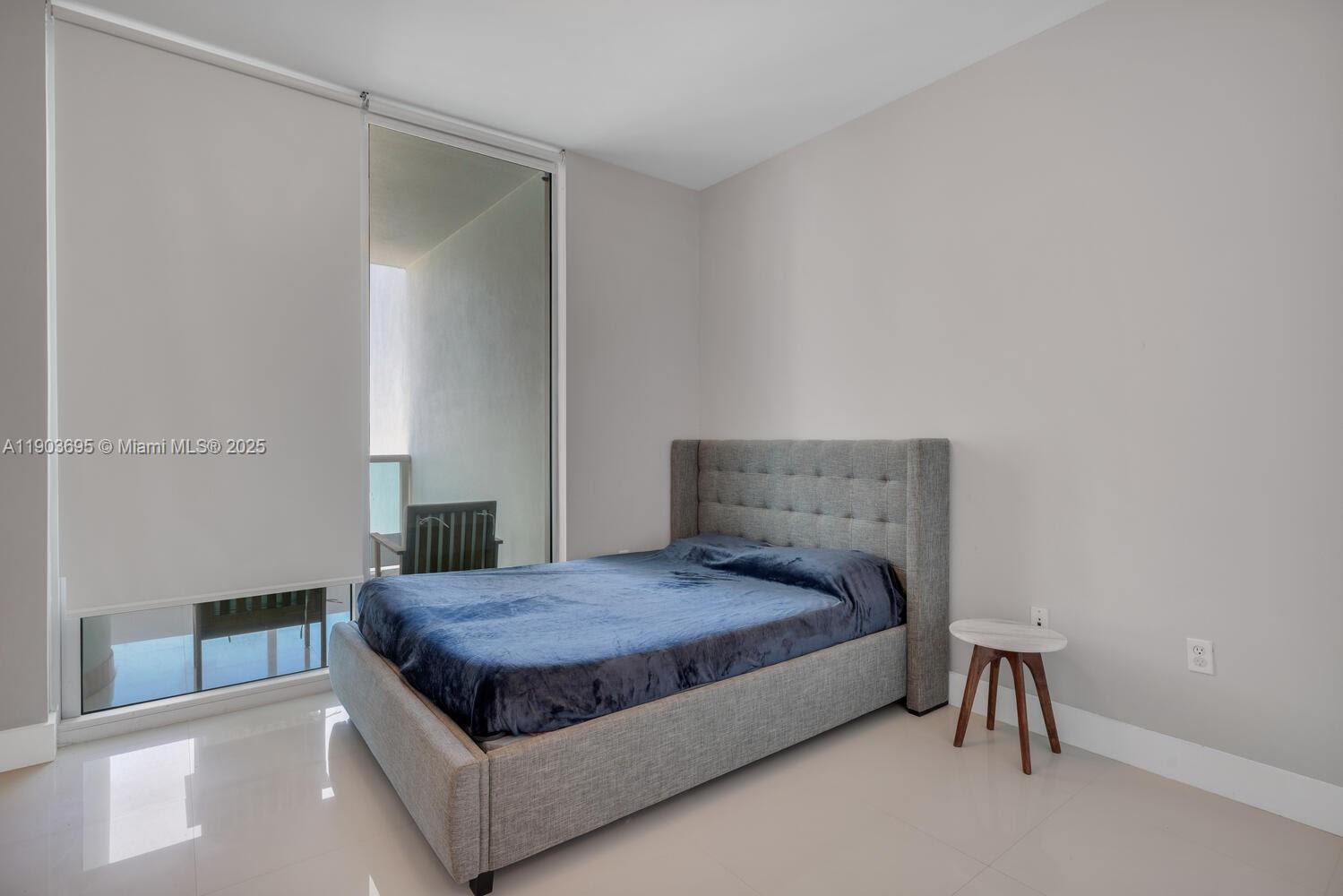 900 BISCAYNE BAY CONDO - Residential