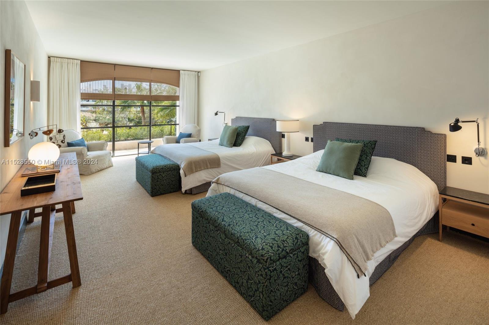 Sierra Blanca mountain - Residential