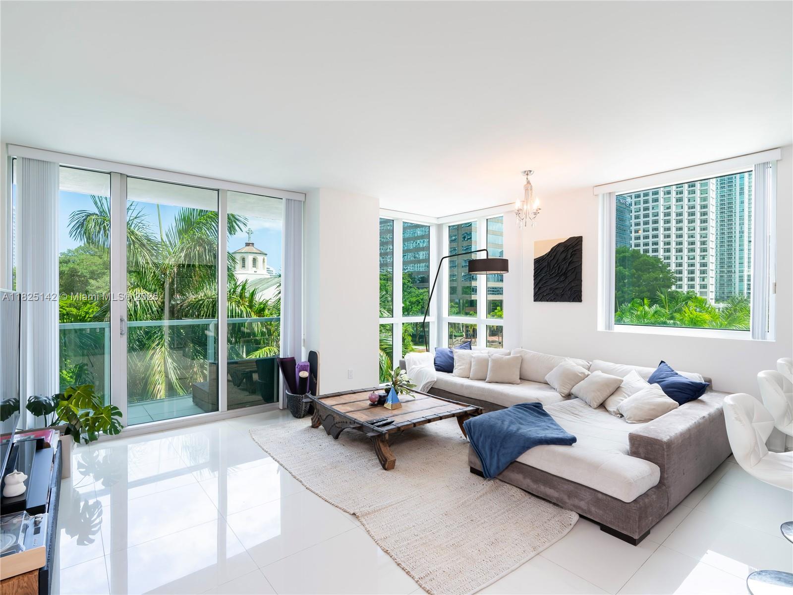 **Available July 8**Spacious corner unit with 2 bedrooms and 2 ensuite bathrooms in the heart of Brickell. Open & spacious floorplan with tons of natural light. Porcelain floors throughout. Assigned parking space is conveniently located on the same floor. Rent includes Water, Cable, & Internet. The building includes resort style amenities: rooftop pool, fitness center, entertainment room, spa, etc. Walking distance to everything Brickell has to offer.
