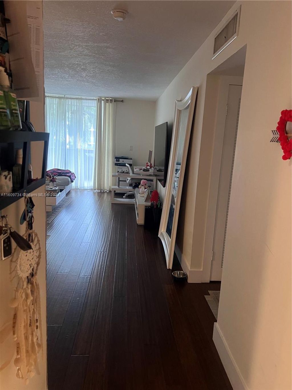 Photo of 900 NE 12th Ave #408, Hallandale Beach, FL 33009 (MLS # A11609734)