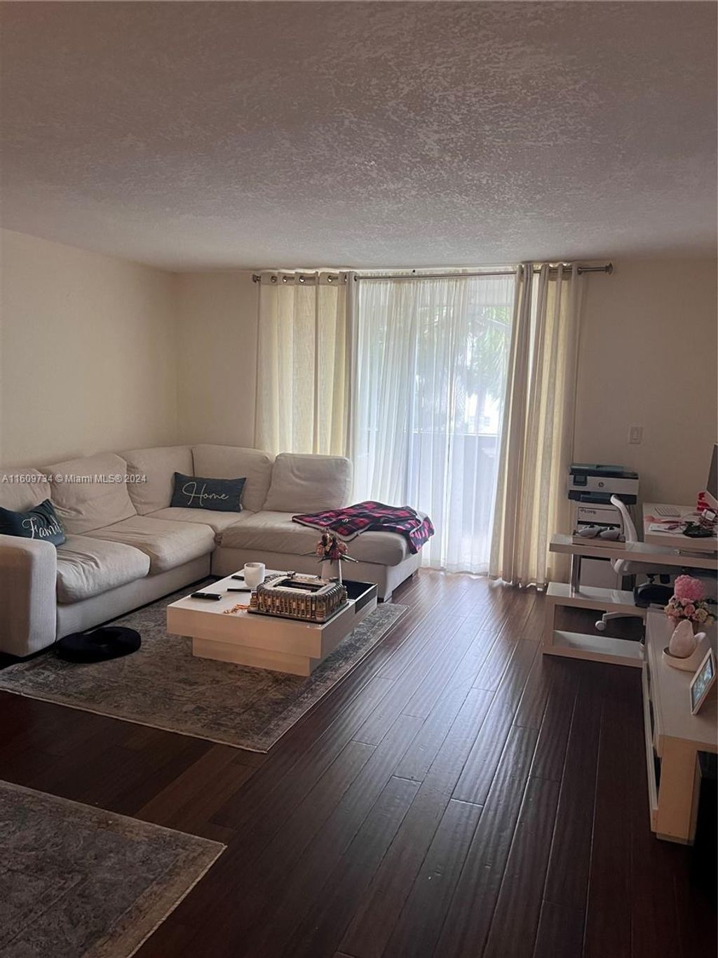 Photo of 900 NE 12th Ave #408, Hallandale Beach, FL 33009 (MLS # A11609734)