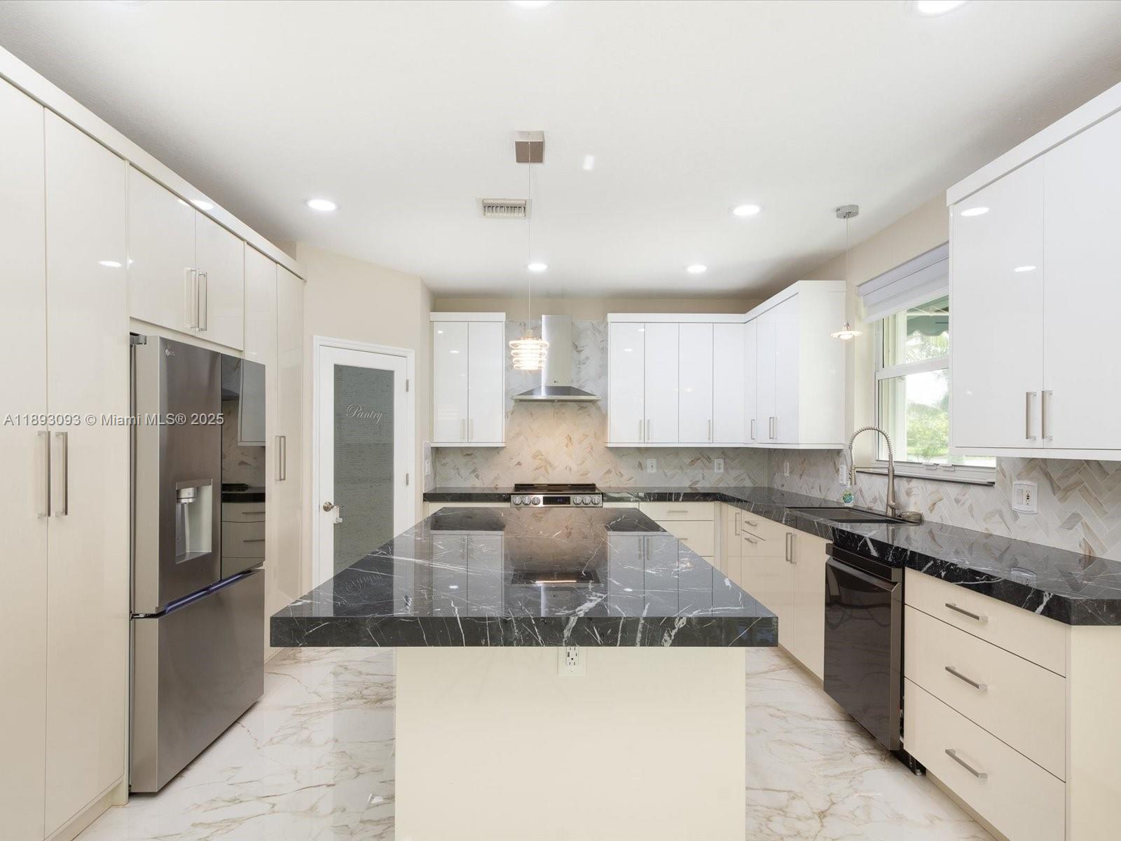 ORANGE POINT TR B - Residential