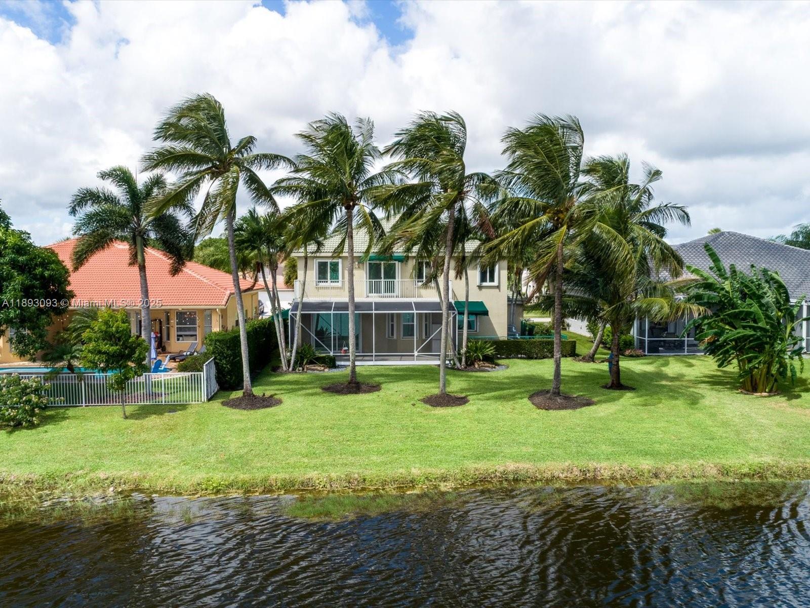 3560 Moon Bay Cir