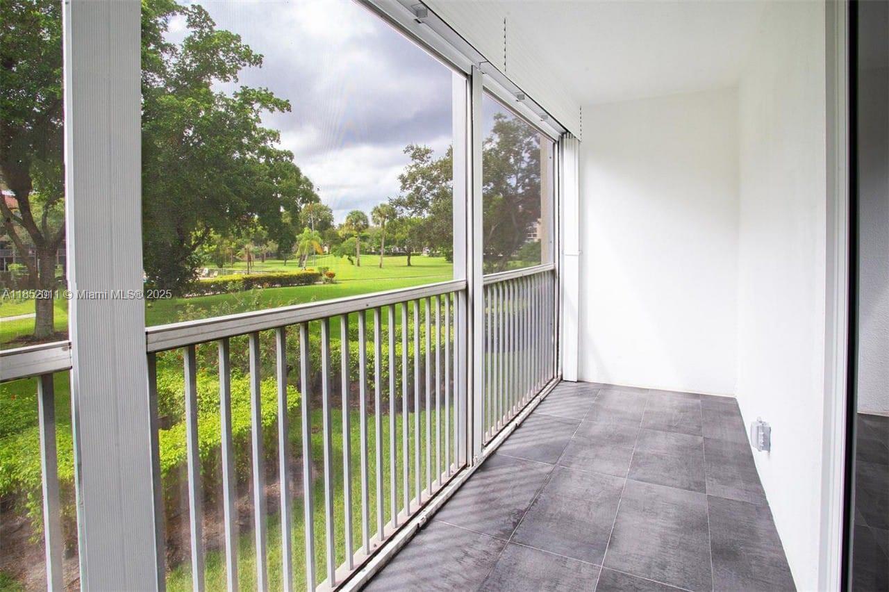 KINGSLEY AT CENTURY VILLA - Residential Lease