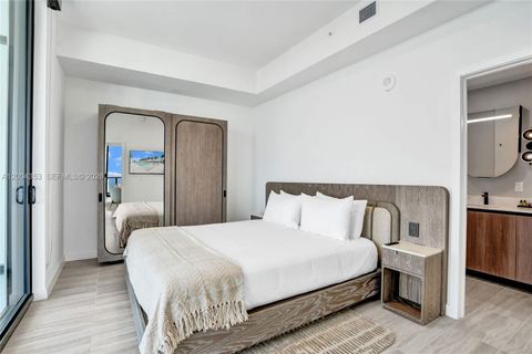 Tiny photo for 580 72nd St #1702, Miami Beach, FL 33141 (MLS # A12004353)