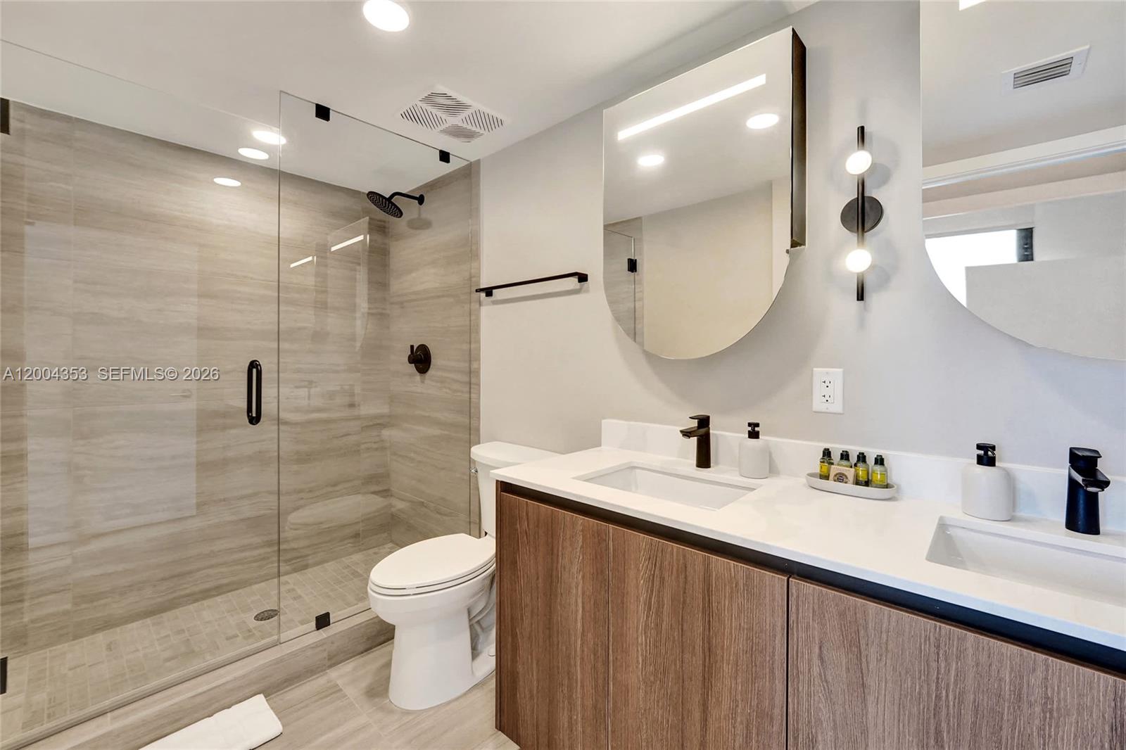 72 Park Condo - Residential