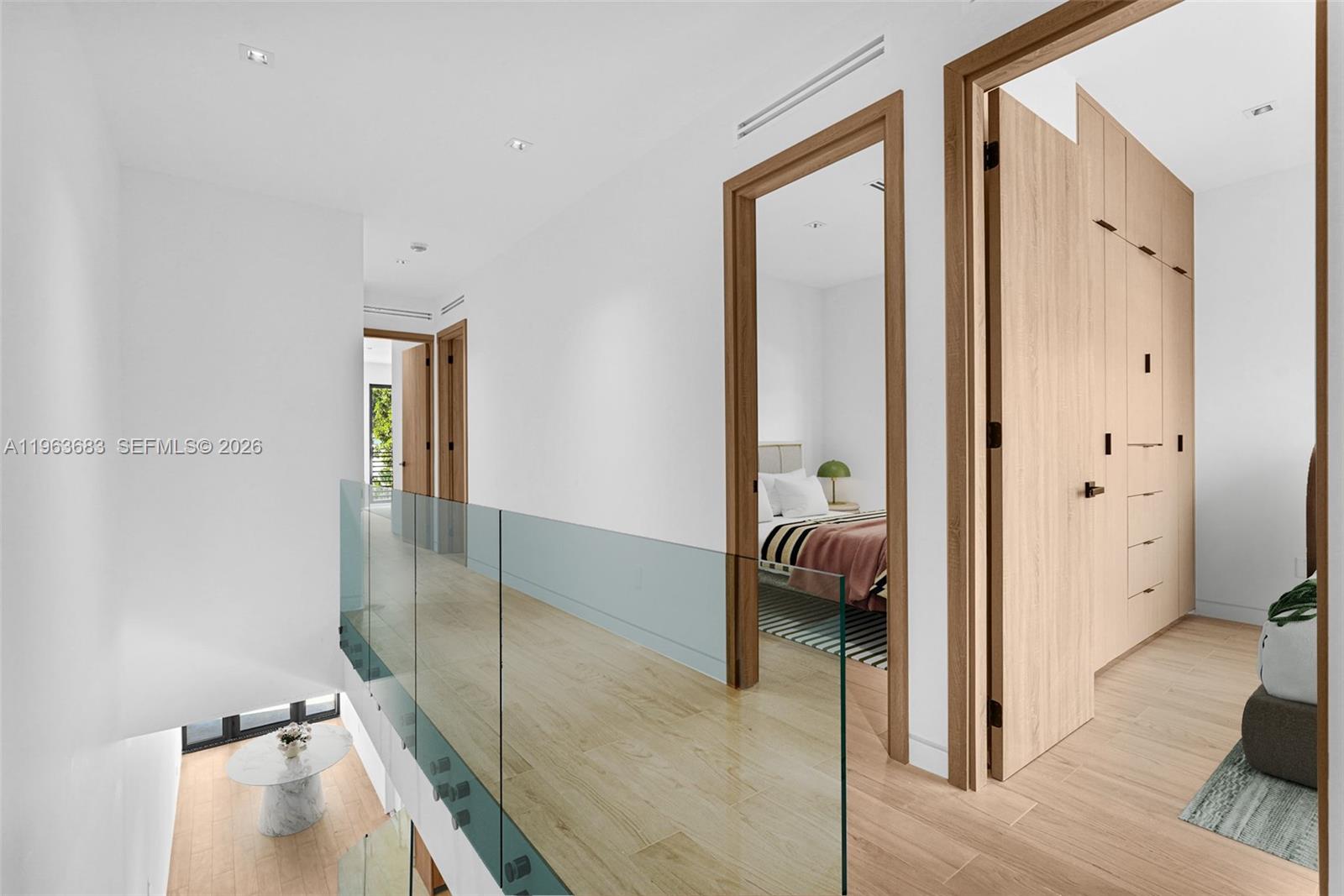 SHADOWLAWN - Residential