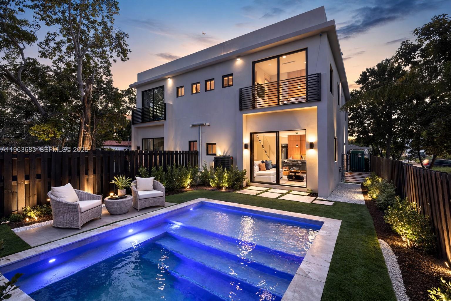 SHADOWLAWN - Residential