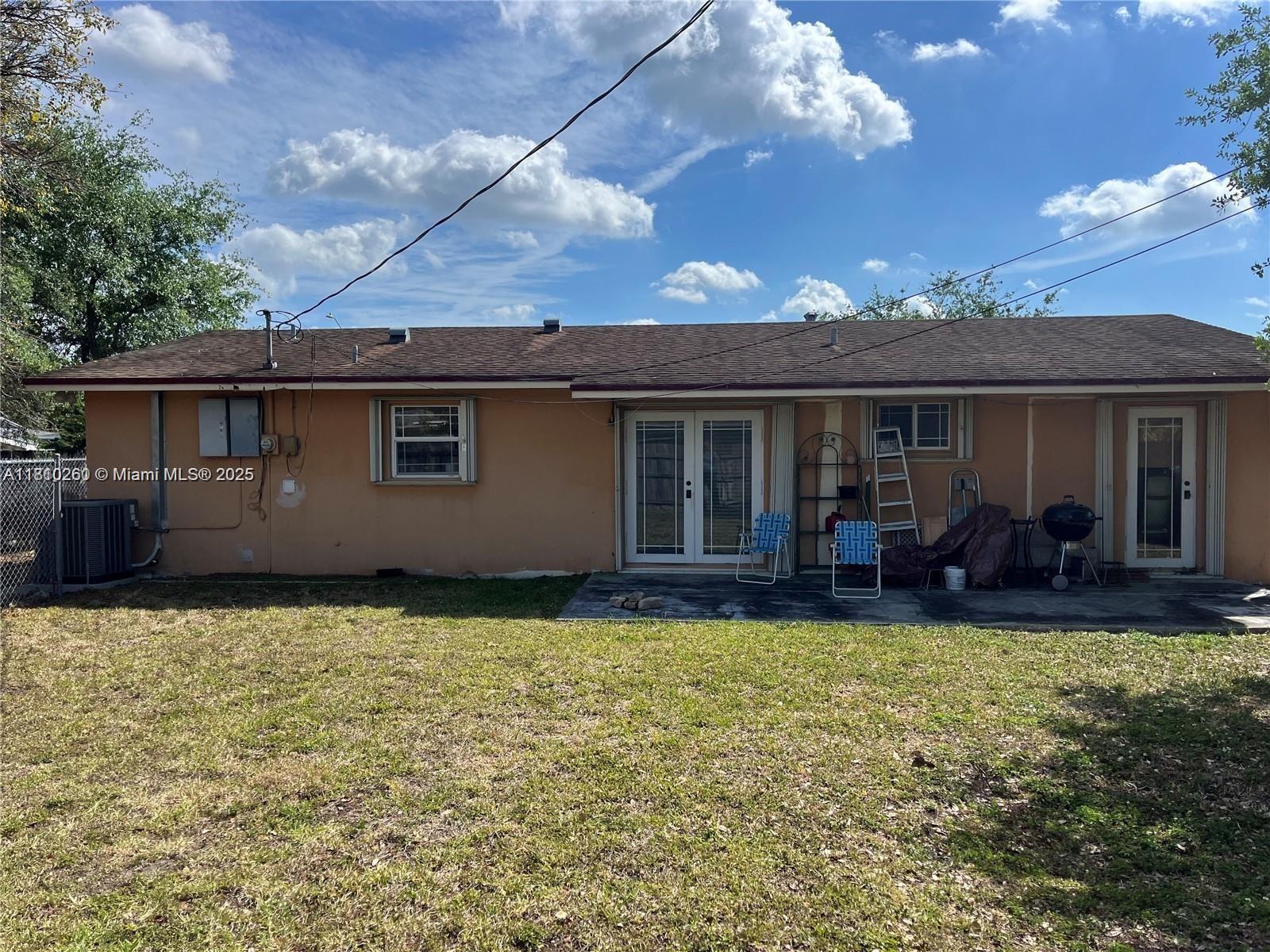 16320 SW 100th Ct