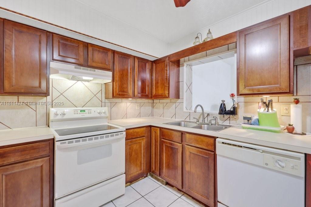 OAK GROVE - Residential