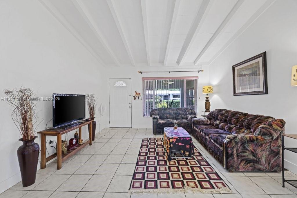 OAK GROVE - Residential