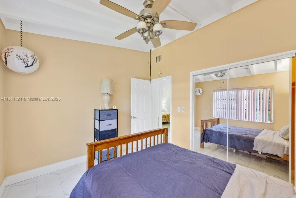 OAK GROVE - Residential