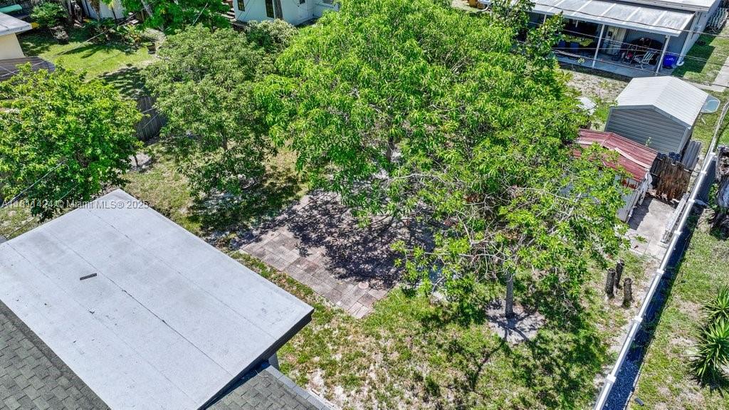 OAK GROVE - Residential
