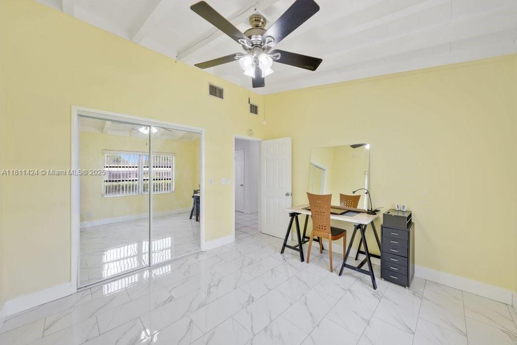OAK GROVE - Residential