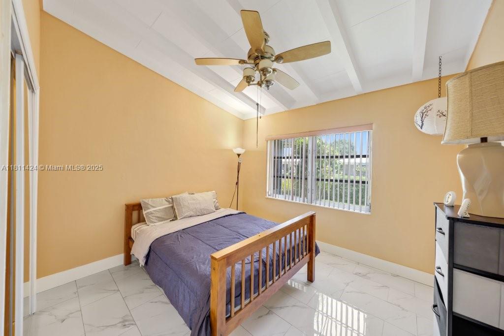OAK GROVE - Residential