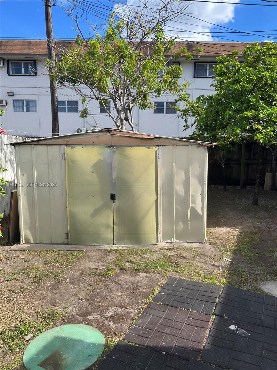 TROJAN PARK AMD PL - Residential Income