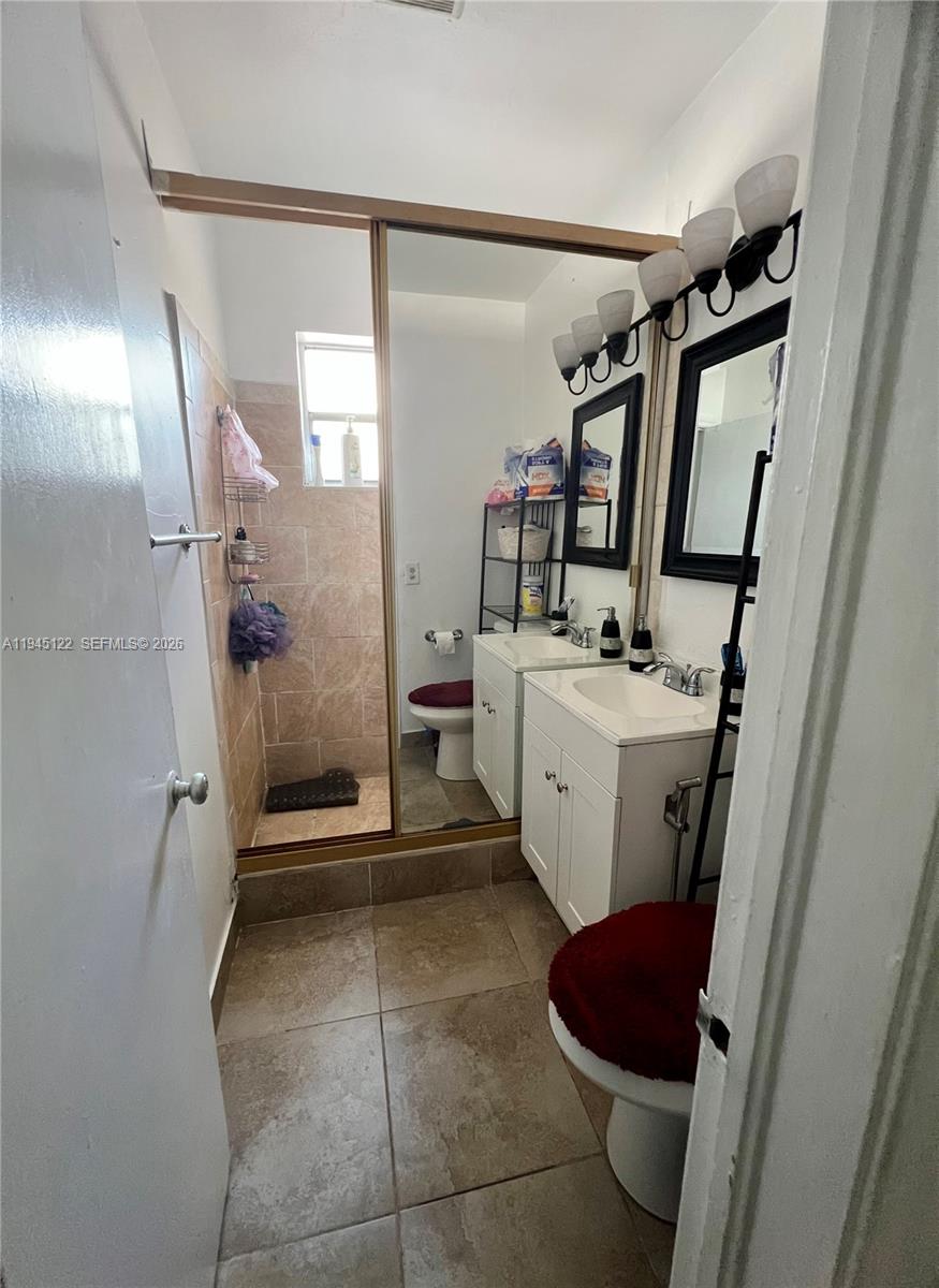 TROJAN PARK AMD PL - Residential Income