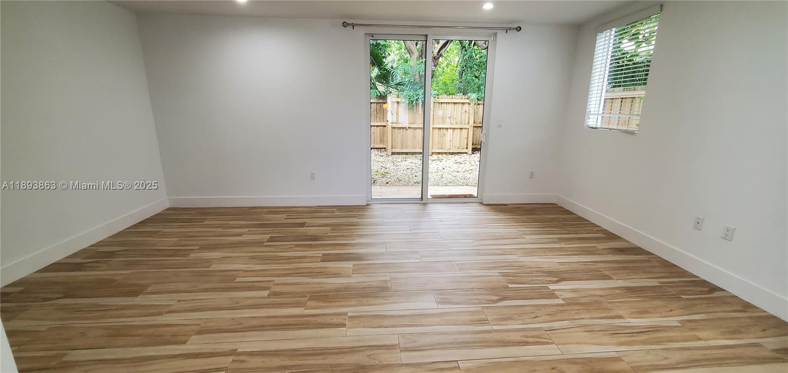 FROW HOMESTEAD - Residential Lease