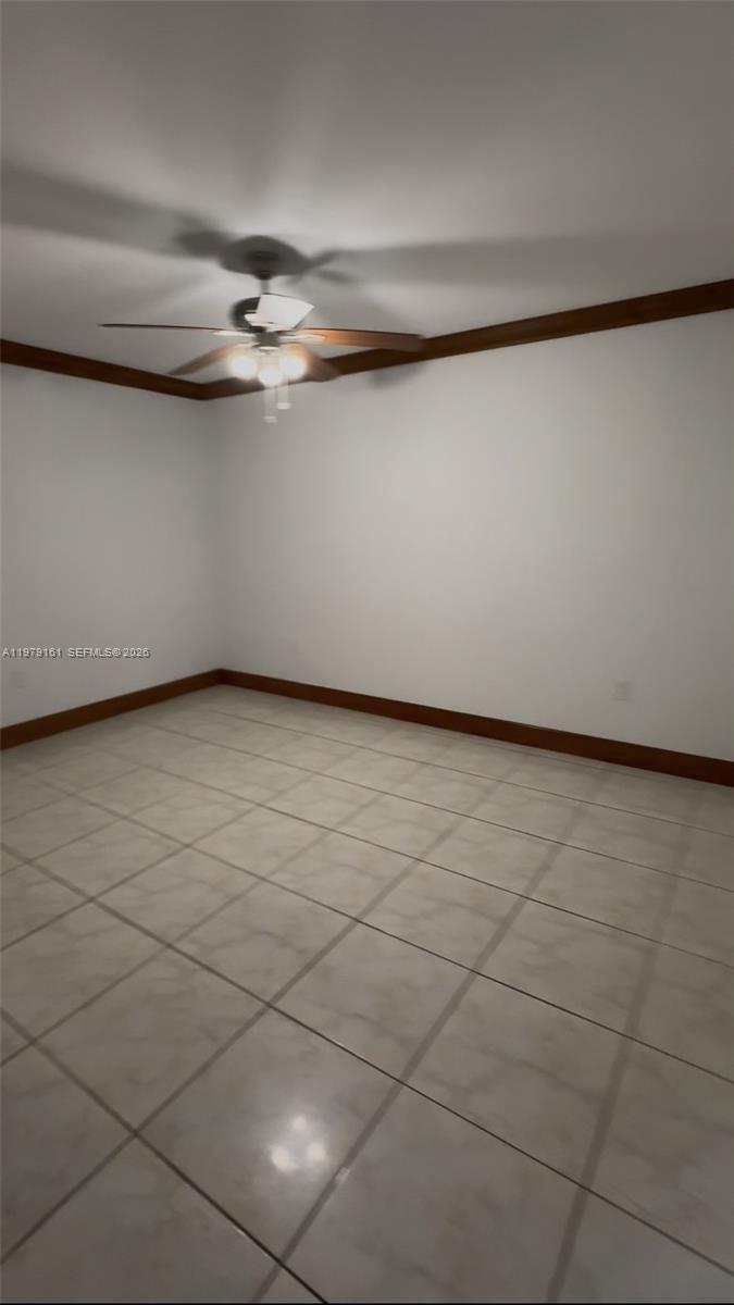 COUNTRY CLUB GARDENS SEC - Residential