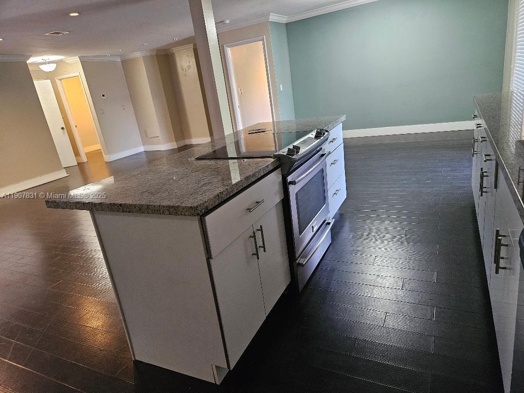 KENDALL ACRES WEST CONDO - Residential