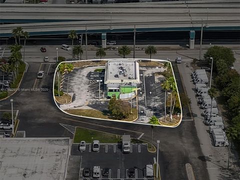 7490 NW 25th St Miami FL 33122