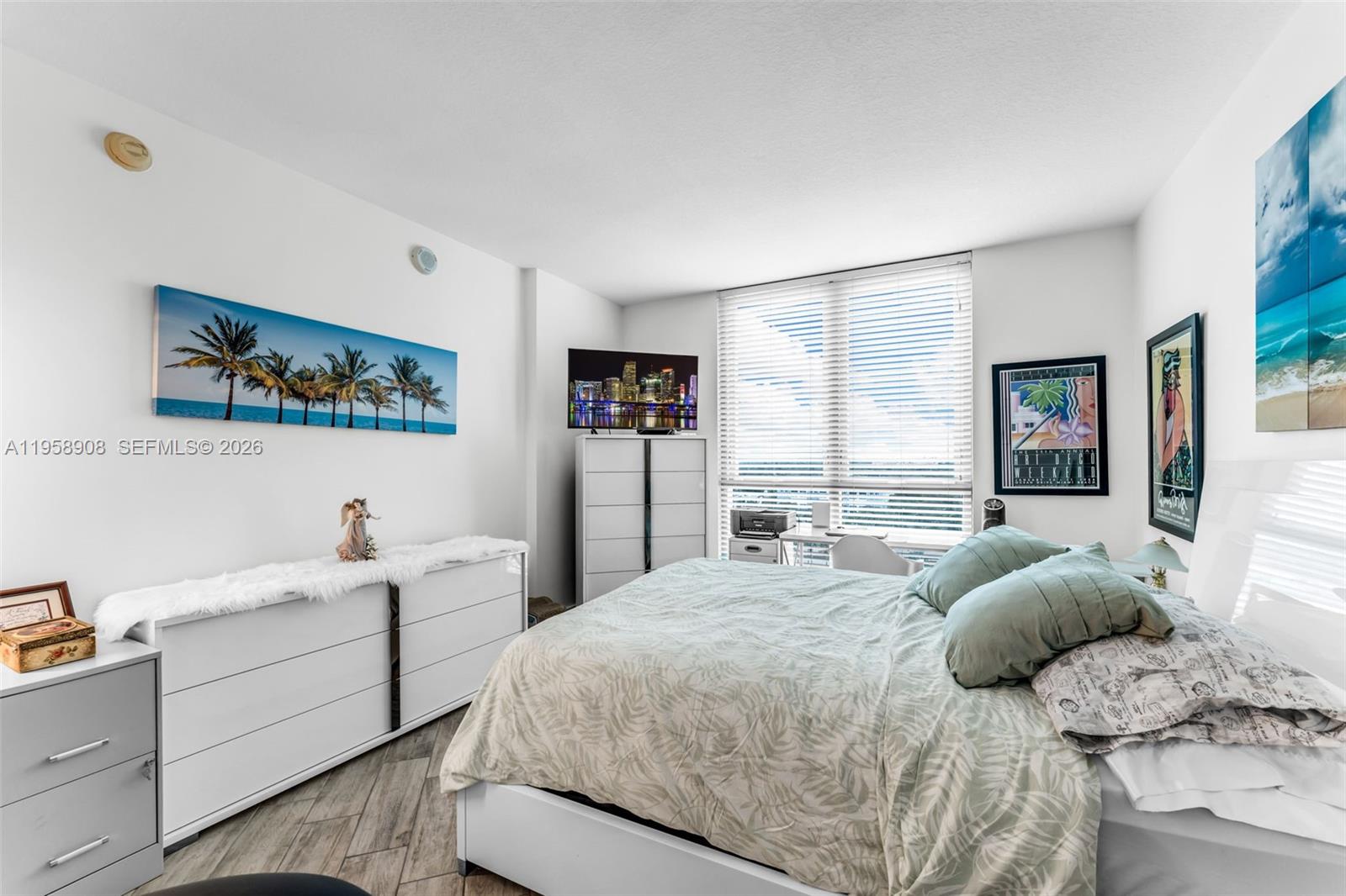 METROPOLIS II AT DADELAND - Residential