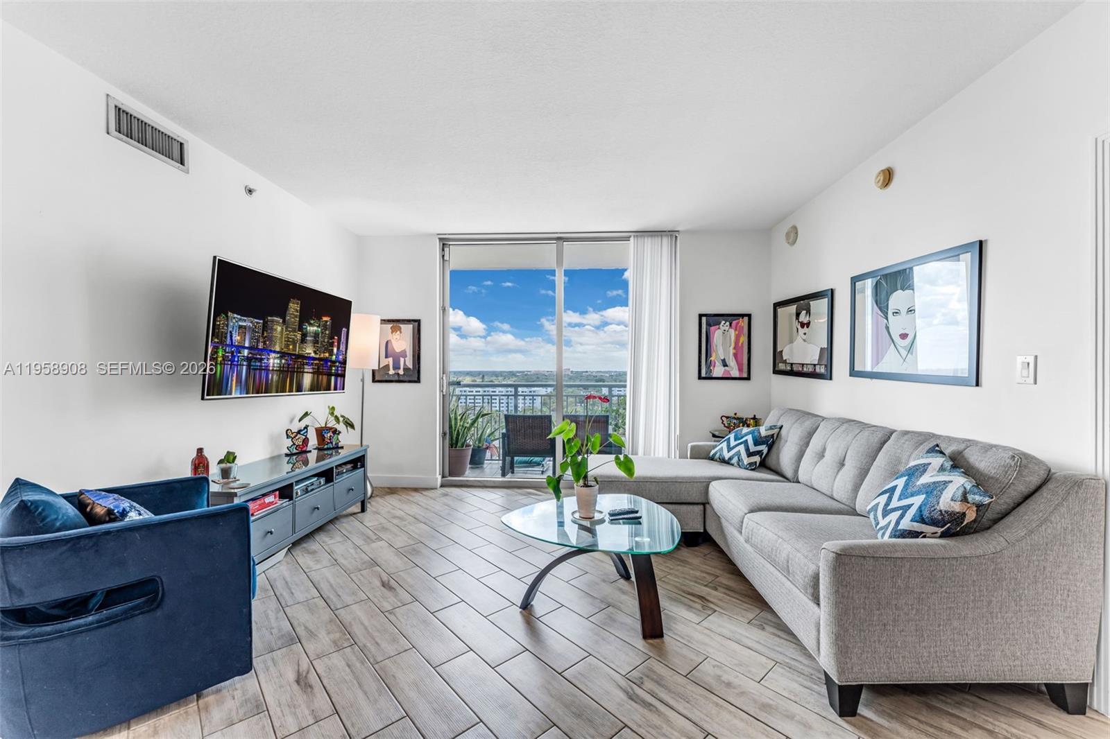 METROPOLIS II AT DADELAND - Residential