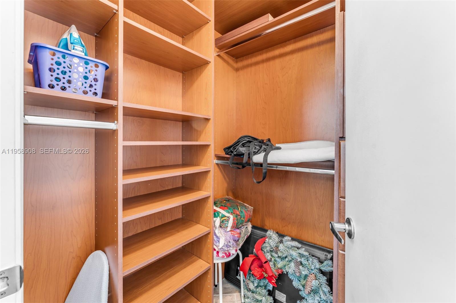 METROPOLIS II AT DADELAND - Residential