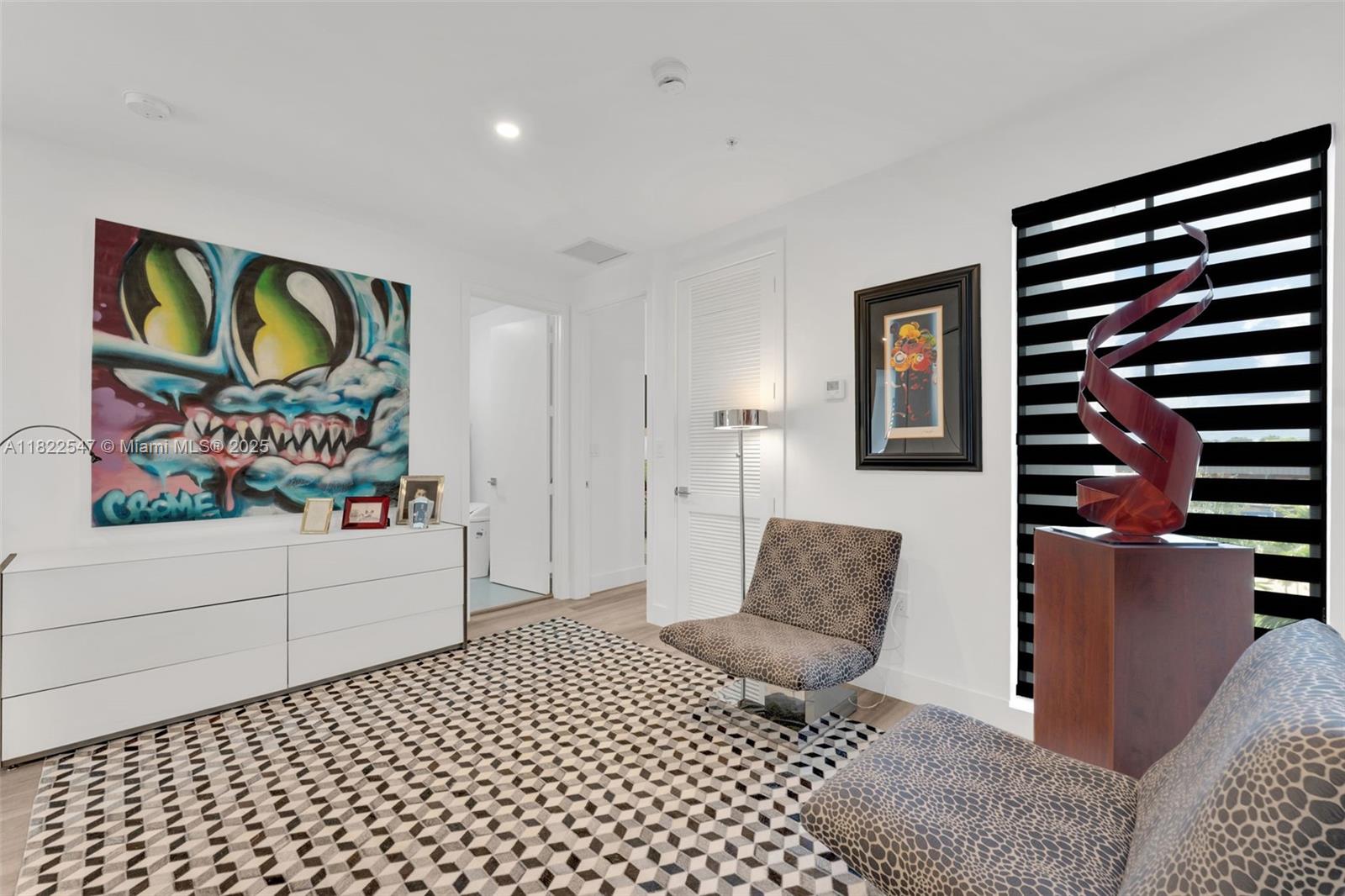 FLORANADA CENTER - Residential