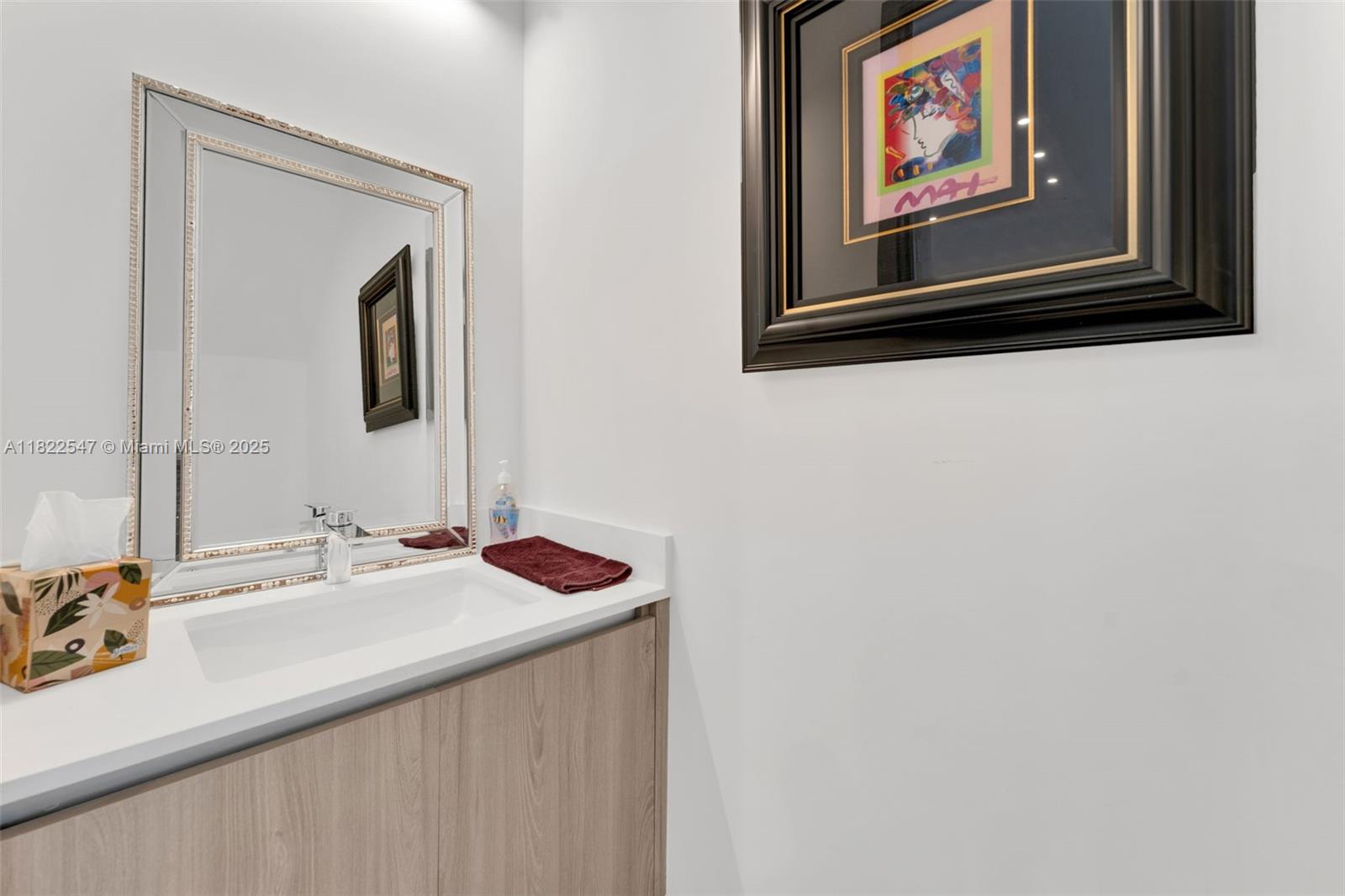 FLORANADA CENTER - Residential