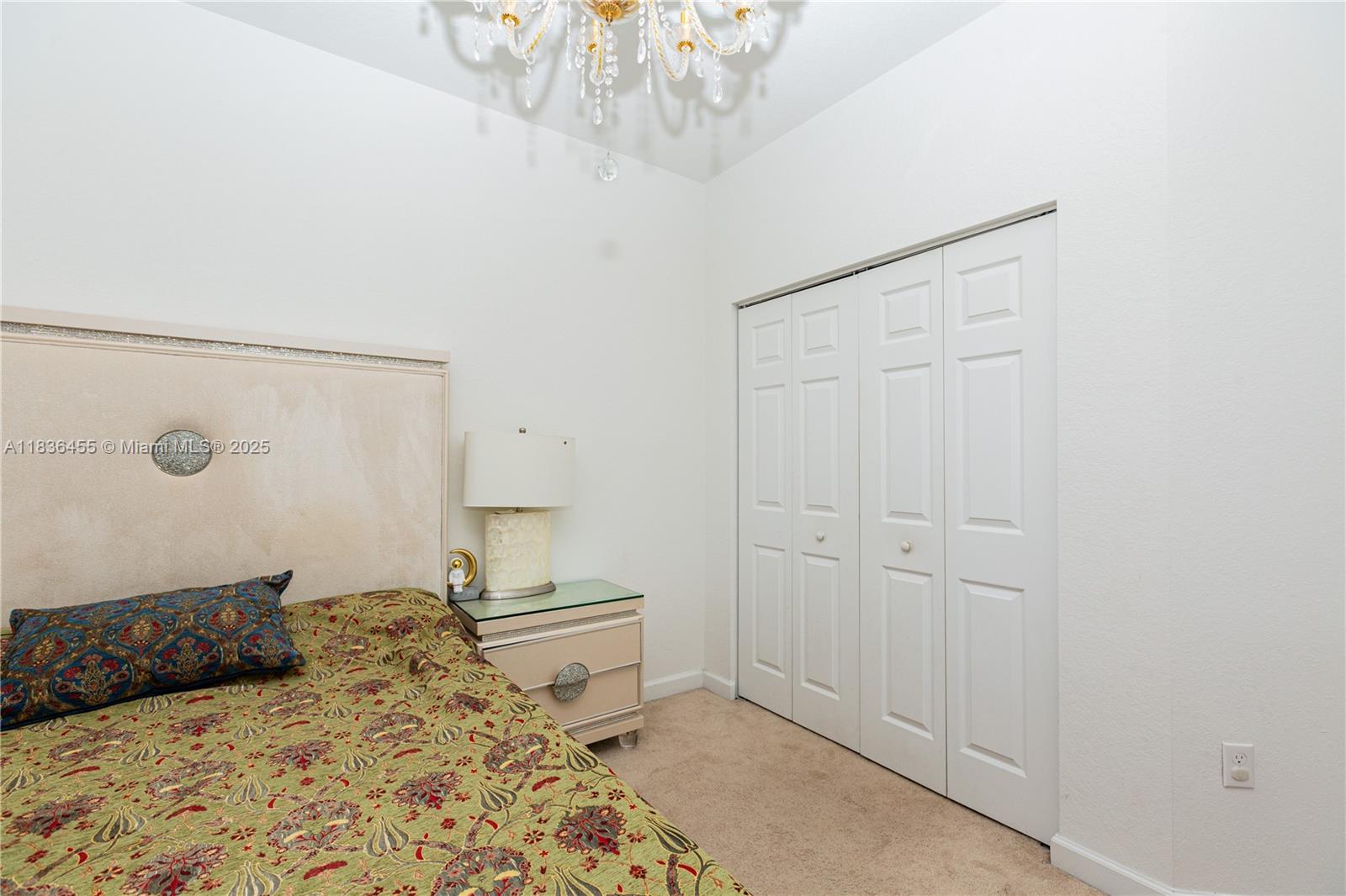 TROTTERS CHASE - Residential