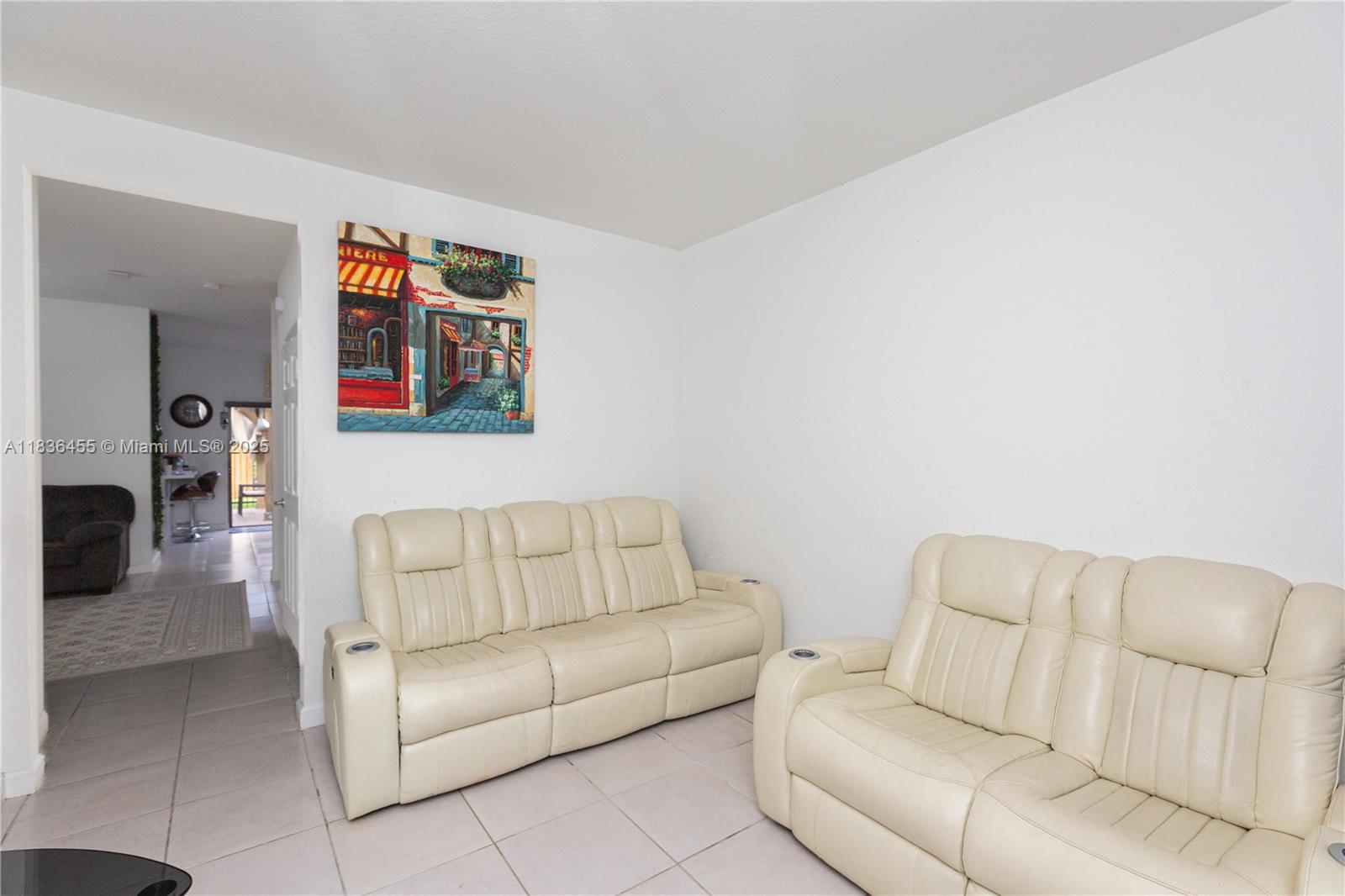 4675 Santa Cruz Way